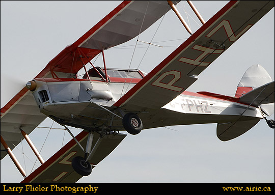 LJF_1942 Tigerboys Fly-in 20Sept2015