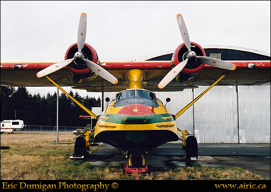 Cat C-FNJB CV249 Naniamo 2001 10 a