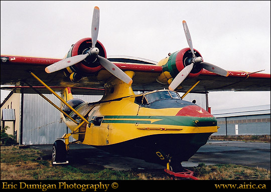 Cat C-FNJB CV249 Naniamo 2001 10 e