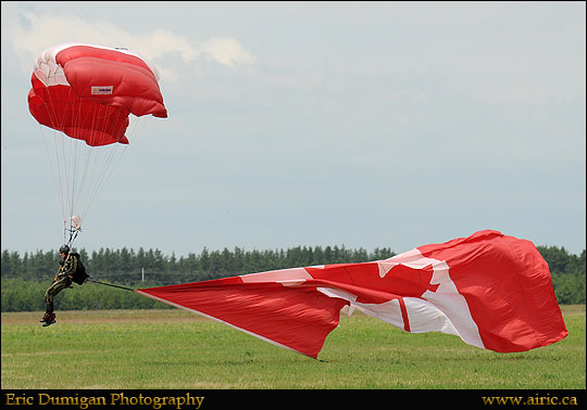 borden2012690164