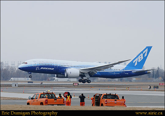 yyz2012310100